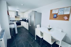 Photo 14- click for photo gallery